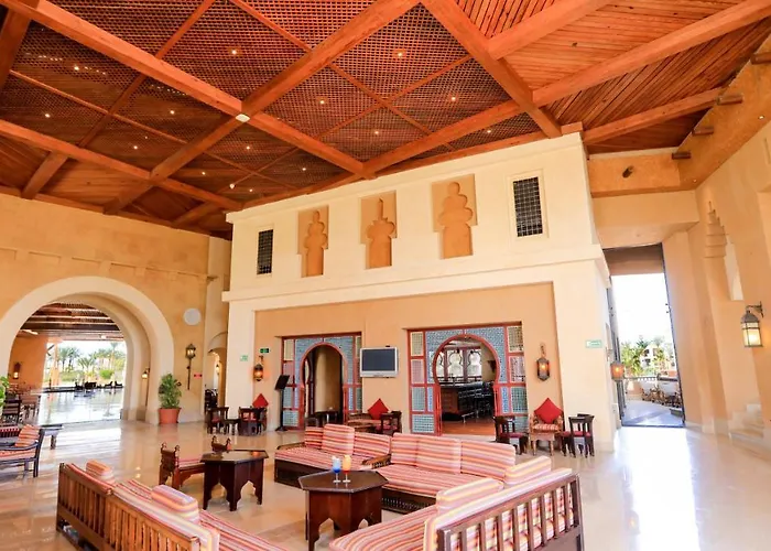 Üdülőközpont Pickalbatros Sands 5*