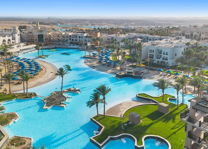 Pickalbatros Sands 5*